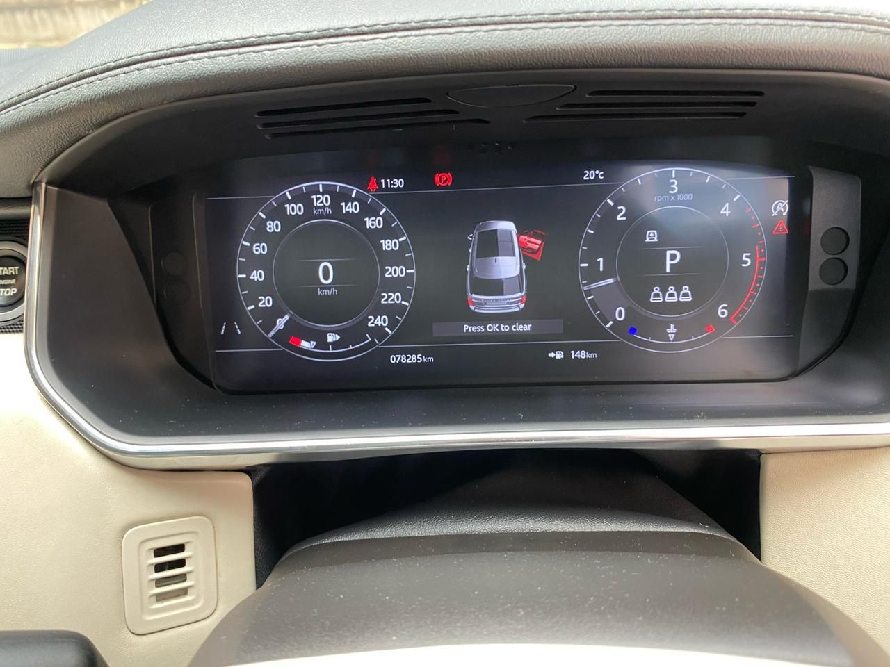 Range Rover view 2