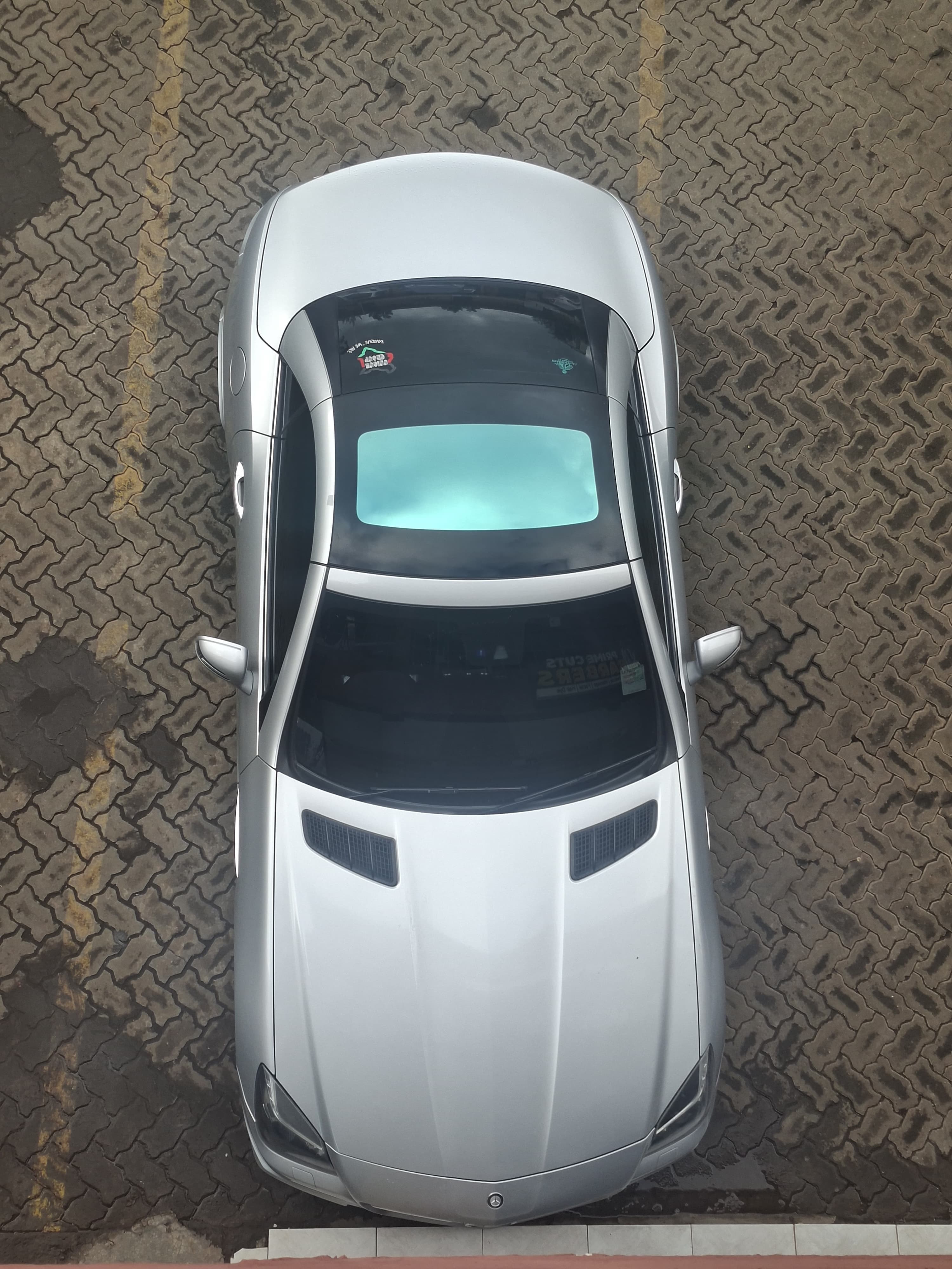 Mercedes Benz